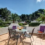 Villa Gengibre, *